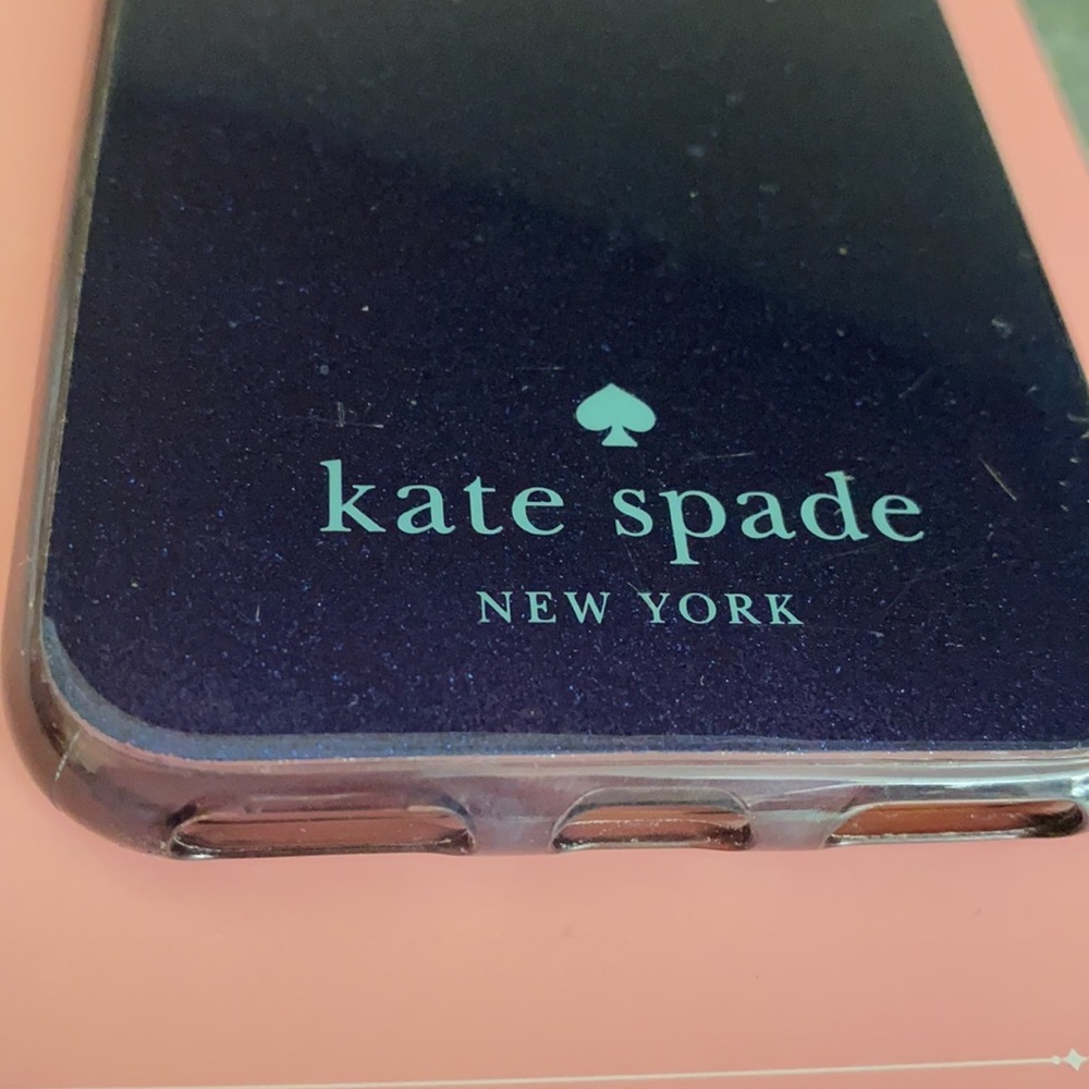 Authentic Kate Spade iPhone case - Picture 3 of 7